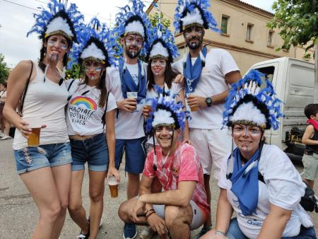 Imagen Grañén disfruta de un animado chupinazo de indios y vaqueros