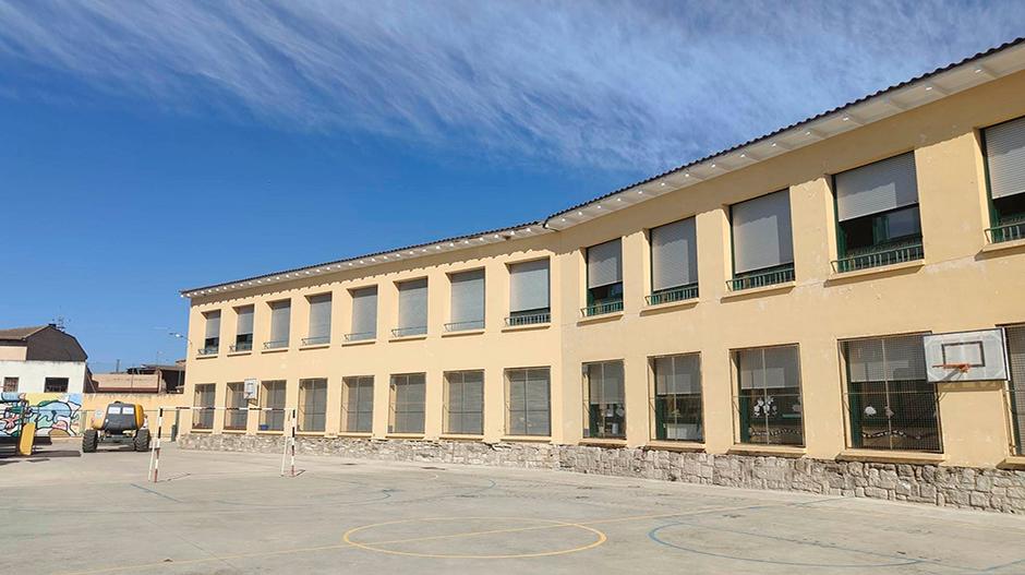 Imagen El artista Isaac Mahow creará un mural en la fachada del colegio de Grañén