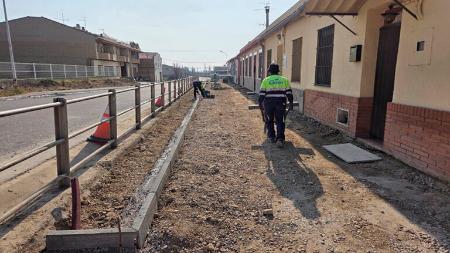 Imagen Grañén renueva un tramo de la Ronda Aragón e incorpora nuevas rampas...