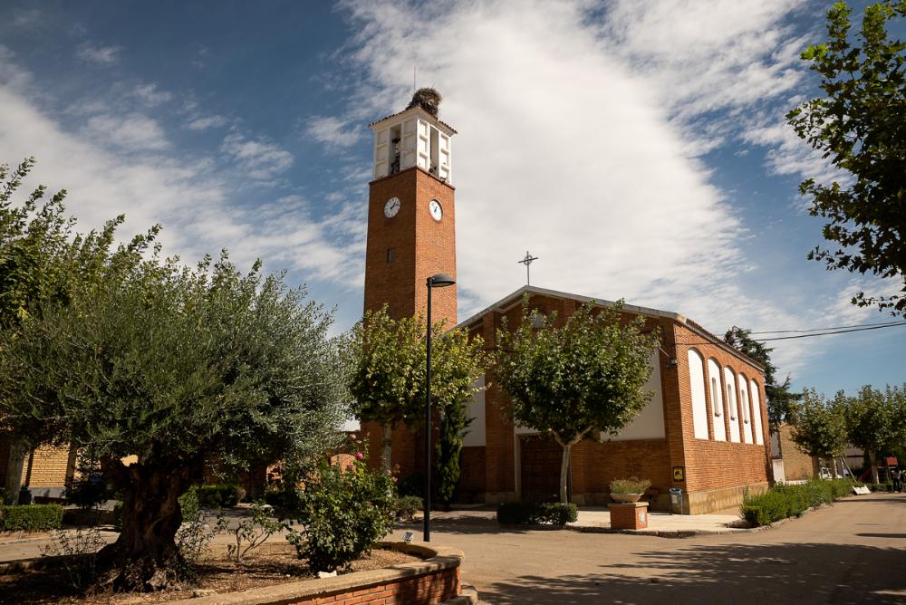 Imagen: Iglesia del núcleo de Montesusín